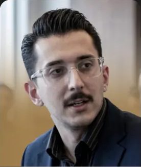 پرتره دکتر آرمین برزگری — بنیانگذار و مدیرعامل