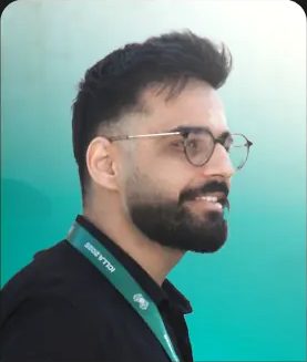 پرتره مهدیار یزدانی مقدم — مدیر ارشد تجاری